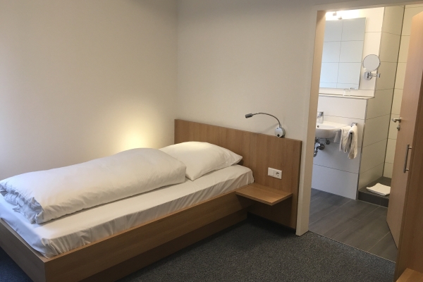 Am Berg Landhotel Gasthof (Dornstadt - Temmenhausen)
